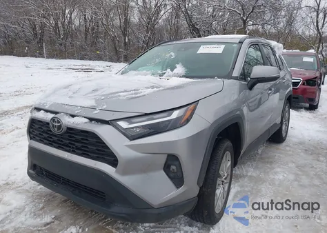 2023 Toyota Rav4 Xle Premium z USA, uszkodzony, nr VIN 2T3A1RFV0PC379811